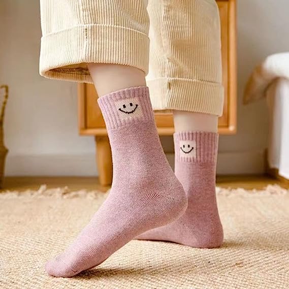 Cute Smiling Face Socks for Women, 5 Pairs Smile Face Ankle Novelty Funny Socks